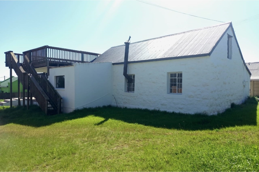 3 Bedroom Property for Sale in Albertinia Western Cape